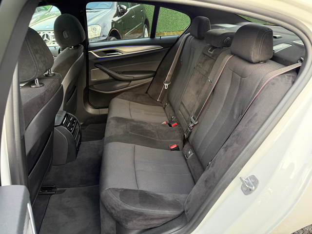 BMW 540d Xdrive 320hp Mpack Harman/Kardon ТОП - автомобили, коли, обяви за нови и употребявани 17