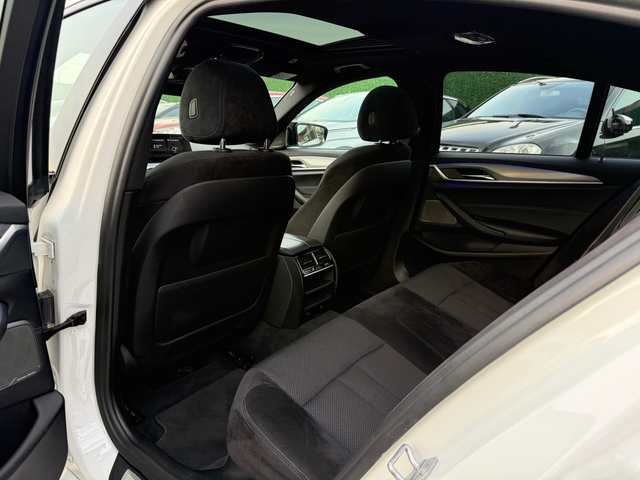 BMW 540d Xdrive 320hp Mpack Harman/Kardon ТОП - автомобили, коли, обяви за нови и употребявани 18