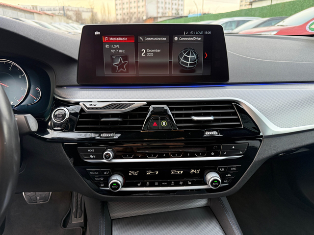 BMW 540d Xdrive 320hp Mpack Harman/Kardon ТОП - автомобили, коли, обяви за нови и употребявани 28