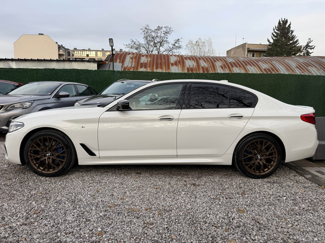 BMW 540d Xdrive 320hp Mpack Harman/Kardon ТОП - автомобили, коли, обяви за нови и употребявани 4