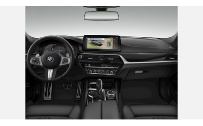 BMW 540d xDrive - автомобили, коли, обяви за нови и употребявани 9