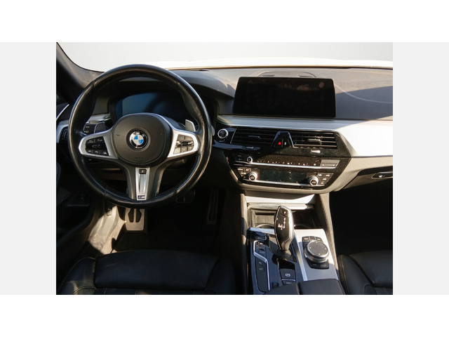 BMW 540d xDrive - автомобили, коли, обяви за нови и употребявани 6