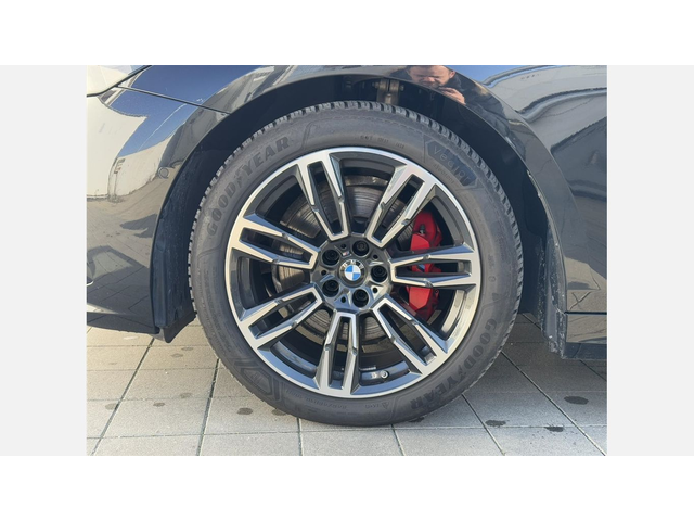 BMW 540d xDrive Sedan - автомобили, коли, обяви за нови и употребявани 4