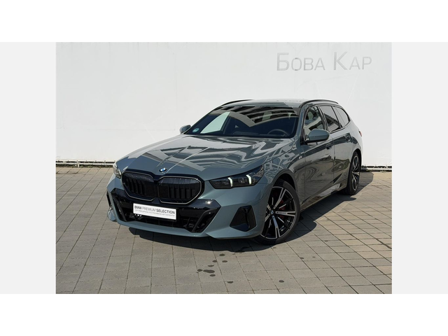 BMW 540d xDrive Touring - автомобили, коли, обяви за нови и употребявани 0
