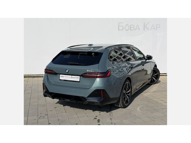 BMW 540d xDrive Touring - автомобили, коли, обяви за нови и употребявани 1