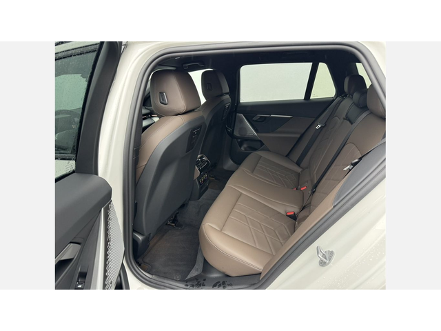 BMW 540d xDrive Туринг - автомобили, коли, обяви за нови и употребявани 9