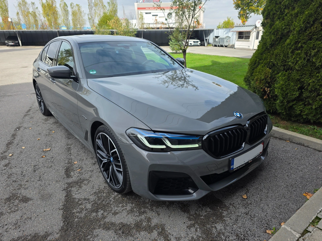 BMW 545 M Sport - автомобили, коли, обяви за нови и употребявани 0