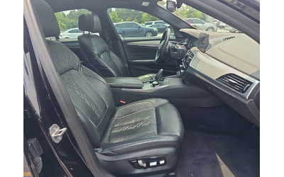 BMW 550 M550* МАСАЖ* 360* HEADUP* HARMAN* DISTRONIK* ОБДУХ - автомобили, коли, обяви за нови и употребявани 10