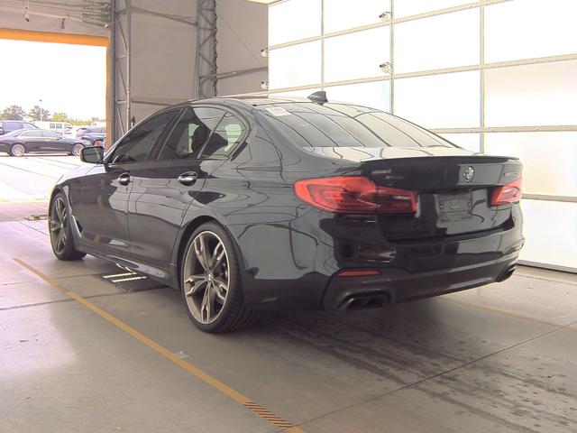 BMW 550 M550* МАСАЖ* 360* HEADUP* HARMAN* DISTRONIK* ОБДУХ - автомобили, коли, обяви за нови и употребявани 5