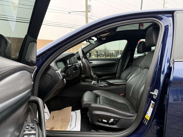 BMW 550 * xDrive * CARFAX * ЦЕНА ДО БГ - автомобили, коли, обяви за нови и употребявани 11