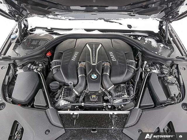 BMW 550 * xDrive * CARFAX * ЦЕНА ДО БГ - автомобили, коли, обяви за нови и употребявани 13