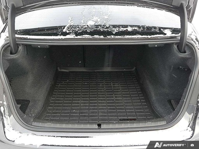 BMW 550 * xDrive * CARFAX * ЦЕНА ДО БГ - автомобили, коли, обяви за нови и употребявани 16