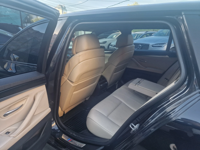 BMW 550 M550d xDrive - автомобили, коли, обяви за нови и употребявани 7