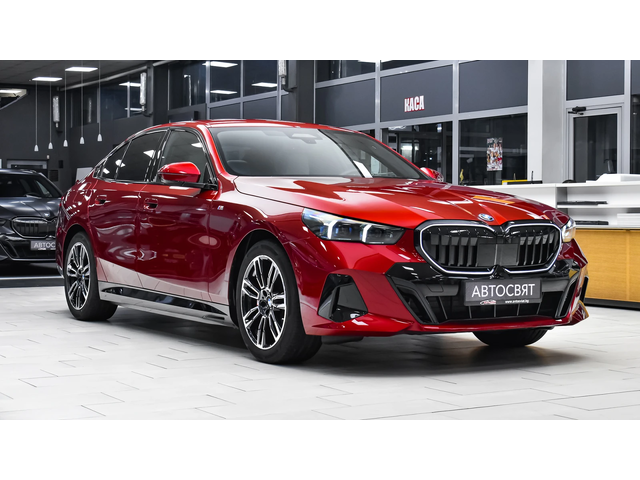 BMW 550 e xDrive M Sport Pro PHEV Steptronic - автомобили, коли, обяви за нови и употребявани 4