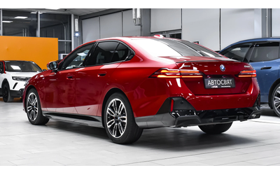 BMW 550 e xDrive M Sport Pro PHEV Steptronic - автомобили, коли, обяви за нови и употребявани 6