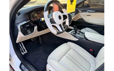 BMW 550 M550I С РЕГИСТРАЦИЯ & АВТО КРЕДИТ - автомобили, коли, обяви за нови и употребявани 9