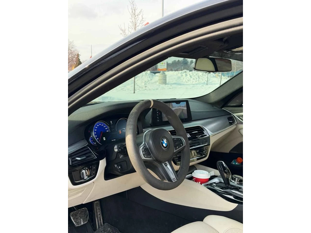 BMW 550 M550I С РЕГИСТРАЦИЯ & АВТО КРЕДИТ - автомобили, коли, обяви за нови и употребявани 10