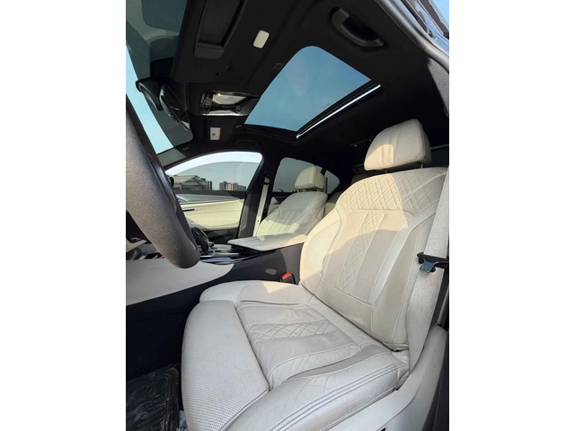 BMW 550 M550I С РЕГИСТРАЦИЯ & АВТО КРЕДИТ - автомобили, коли, обяви за нови и употребявани 9