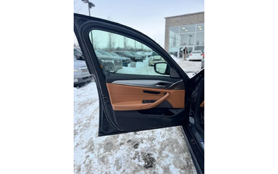 BMW 550 M* HARMAN* PERFORMANCE* HEAD-UP* PANO* 360* - автомобили, коли, обяви за нови и употребявани 11