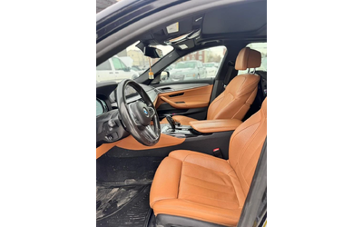 BMW 550 M* HARMAN* PERFORMANCE* HEAD-UP* PANO* 360* - автомобили, коли, обяви за нови и употребявани 9