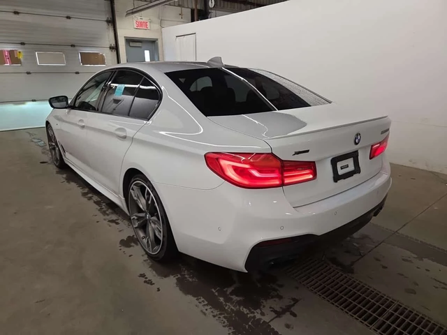 BMW 550 | M550I XDRIVE | 360 | harman kardon | обдухване - автомобили, коли, обяви за нови и употребявани 3