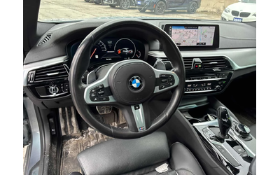 BMW 550 * xDrive * ДИСТРОНИК * 360 * HUD * ОБДУХВАНЕ - автомобили, коли, обяви за нови и употребявани 12