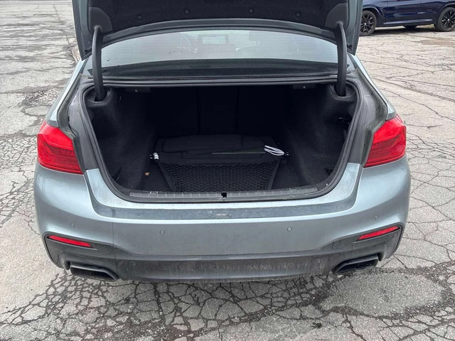 BMW 550 * xDrive * ДИСТРОНИК * 360 * HUD * ОБДУХВАНЕ - автомобили, коли, обяви за нови и употребявани 15