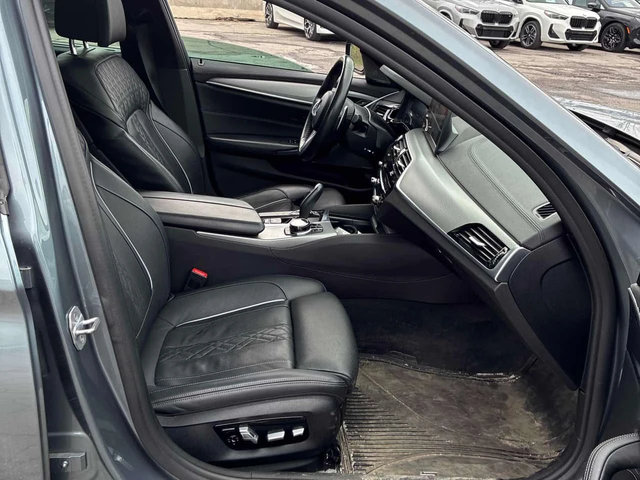 BMW 550 * xDrive * ДИСТРОНИК * 360 * HUD * ОБДУХВАНЕ - автомобили, коли, обяви за нови и употребявани 16