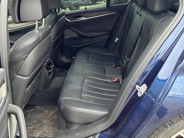 BMW 550 * M550i xDrive * ДИСТРОНИК * 360 * ОБДУХВАНЕ - автомобили, коли, обяви за нови и употребявани 11