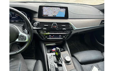 BMW 550 * M550i xDrive * ДИСТРОНИК * 360 * ОБДУХВАНЕ - автомобили, коли, обяви за нови и употребявани 8