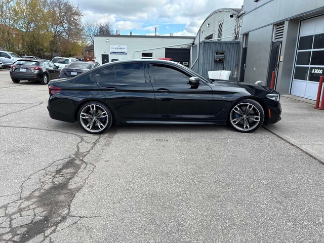 BMW 550 * M550i xDrive * CARFAX * БЕЗ ПЪРВОНАЧАЛНА ВНОСКА - автомобили, коли, обяви за нови и употребявани 3