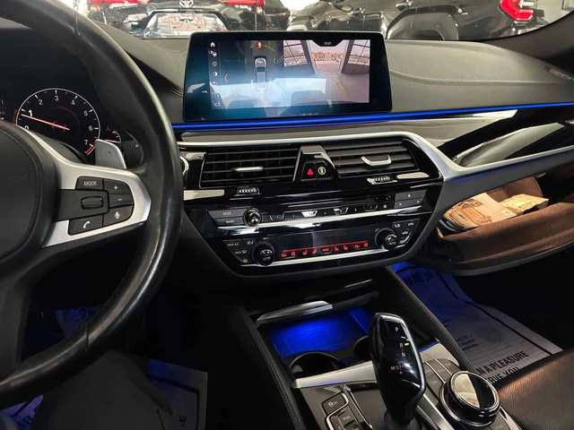 BMW 550 * M550i xDrive * CARFAX * БЕЗ ПЪРВОНАЧАЛНА ВНОСКА - автомобили, коли, обяви за нови и употребявани 8