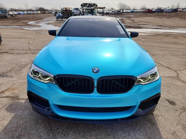 BMW 550 M550XI| B&W DIAMOND| HUD| ВАКУУМ| DISTRONIC - автомобили, коли, обяви за нови и употребявани 1