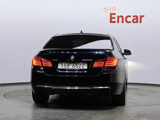 BMW 550 i - автомобили, коли, обяви за нови и употребявани 3