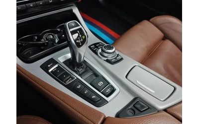 BMW 550 i - автомобили, коли, обяви за нови и употребявани 8