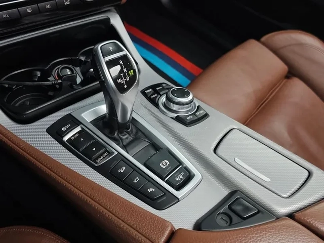 BMW 550 i - автомобили, коли, обяви за нови и употребявани 8