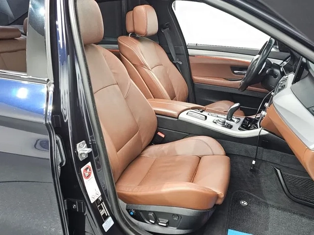 BMW 550 i - автомобили, коли, обяви за нови и употребявани 9