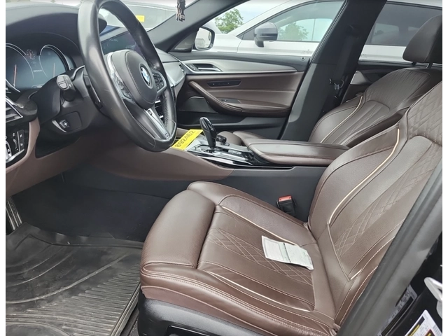 BMW 550 | Full | Soft Close | Massage/Обдух | 360  | - автомобили, коли, обяви за нови и употребявани 4