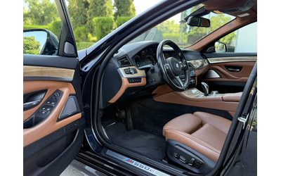 BMW 550 M550d xDrive Touring - автомобили, коли, обяви за нови и употребявани 6