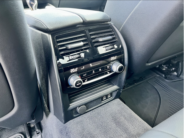 BMW 550 M550i xDrive Laser/Head-up/ H/K - автомобили, коли, обяви за нови и употребявани 10
