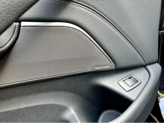 BMW 550 M550i xDrive Laser/Head-up/ H/K - автомобили, коли, обяви за нови и употребявани 12