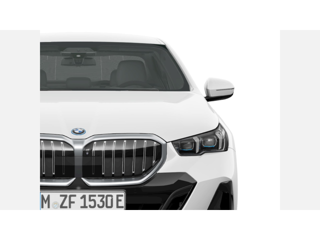 BMW 550e xDrive - автомобили, коли, обяви за нови и употребявани 5