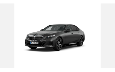 bmw-550e-xdrive-sedan - 0