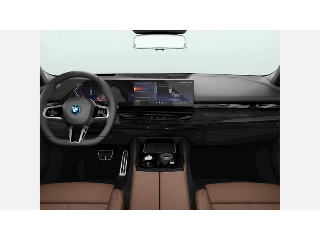 BMW 550e xDrive Sedan - автомобили, коли, обяви за нови и употребявани 8