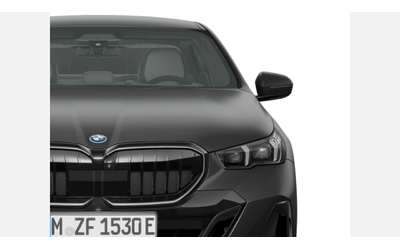 bmw-550e-xdrive-sedan - 5