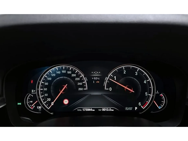 BMW 6 GT 30D xDrive / DIGITAL / ОБДУХ / HUD / PANO / 360 - автомобили, коли, обяви за нови и употребявани 8