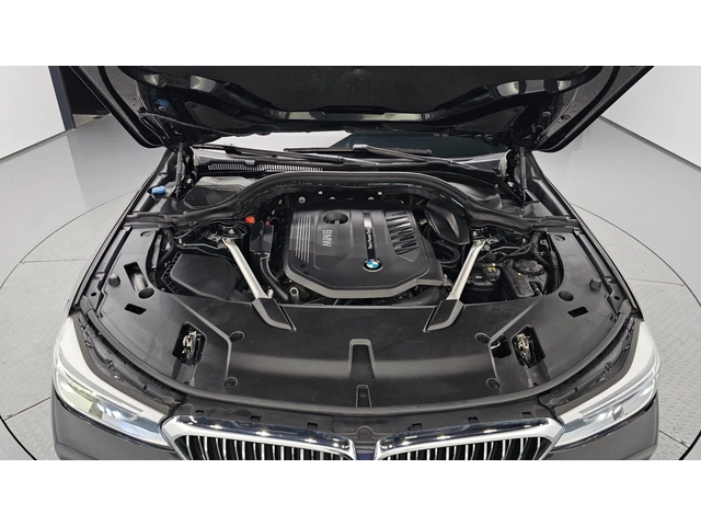 BMW 6 GT 640i xDrive Luxury | HUD | MEMORY | SOFT CLOSE - автомобили, коли, обяви за нови и употребявани 4