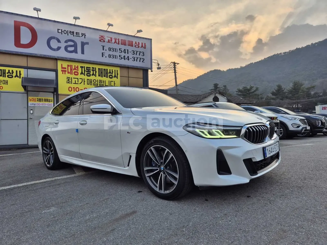 BMW 620 HEAD-UP * ОДБУХВАНЕ * PANO * 360 * KEYLESS - автомобили, коли, обяви за нови и употребявани 1