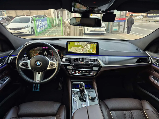 BMW 620 HEAD-UP * ОДБУХВАНЕ * PANO * 360 * KEYLESS - автомобили, коли, обяви за нови и употребявани 4