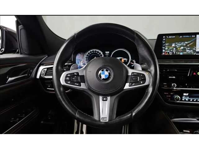 BMW 630 GT / M ПАКЕТ / 360 КАМЕРИ / HEAD UP - автомобили, коли, обяви за нови и употребявани 12